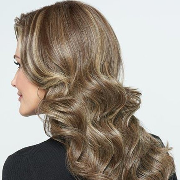 RAQUEL WELCH STROKE OF GENIUS in RL10/12 Sunlit Chestnut - Picture 4 of 7